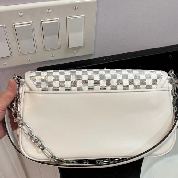 NWOT Michael Kors Sequin Silver and White Bag - Picture 4 of 16